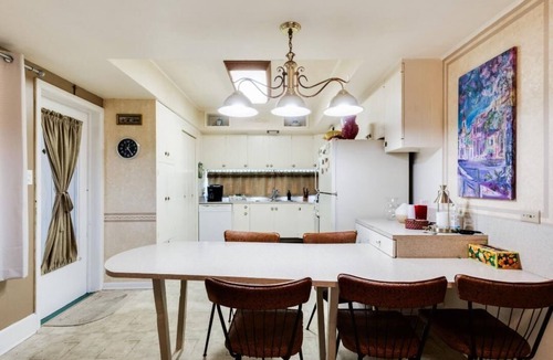 Lebeau House | RETRO RETREAT - Perfect Get Away In Washington, La with WiFi, AC & MORE