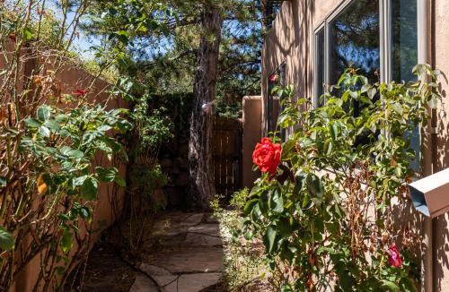 Santa Fe House | Rexies Place