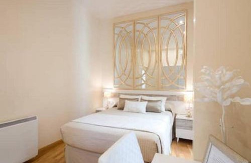 Central District Apartment | REYES CATÓLICOS II
