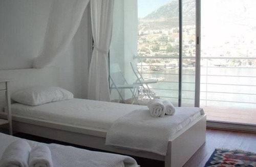Karaburun Hotel | Reyhan Hotel