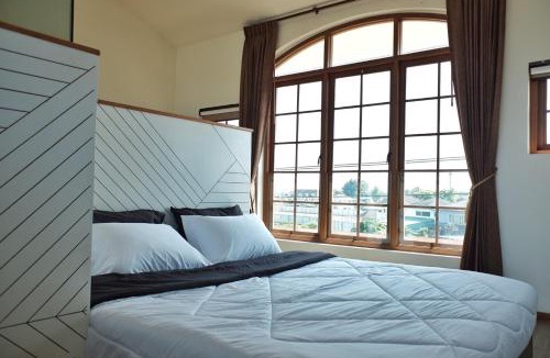 San Phak Wan Apartment | REYN.NE' DUPLEX SUITE