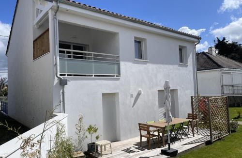 Pornic Apartment | Rez-de-Jardin Neuf - 2-6 pers - 700m de la plage