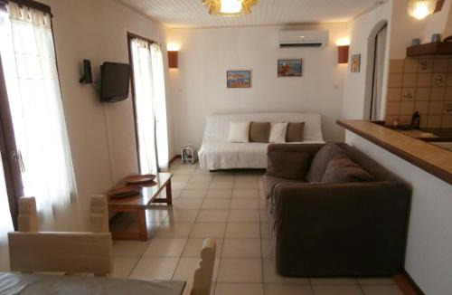 La Valette-du-Var Apartment | Rez de Villa Climatisé avec Jardin Privatif Domaine des Moulières