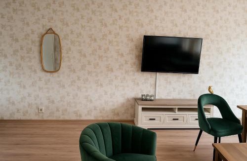 Almere Stad Apartment | Reza Almere