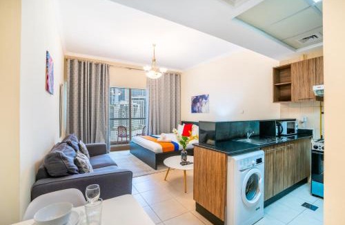 Downtown Dubai Apartment | RH- Perfect Downtown Getaway for Couple, Near Dubai Mall