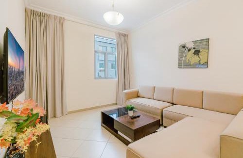 Al Barsha 1 Apartment | RH - Spacious & Bright 01BR, Walk away to mall of Emirates