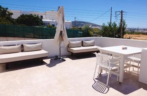 Parikia Apartment | Rhea Sea Breeze Studio