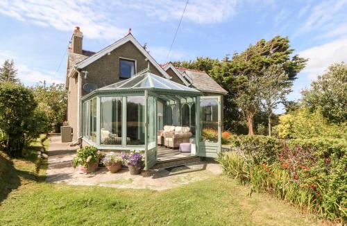 Aberdaron House | Rhianfa