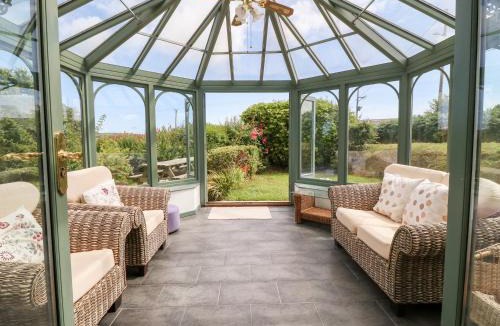 Aberdaron House | Rhianfa
