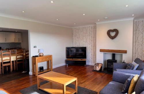 Pen-y-sarn House | Rhos Helyg