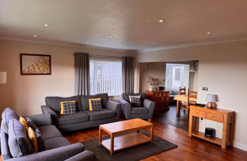 Pen-y-sarn House | Rhos Helyg