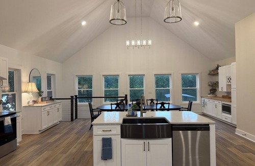 Mount Juliet House | Rhythm & Reels Retreat - Lake Front Getaway: 30 min. from Nashville