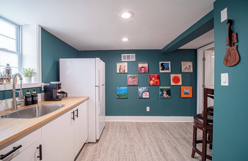 Marietta Apartment | Rhythmic Escape - Marietta Square!