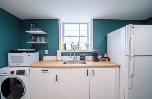 Marietta Apartment | Rhythmic Escape - Marietta Square!