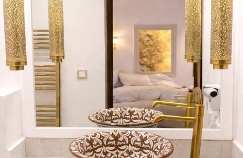 Kasbah House | Riad 48 & Spa