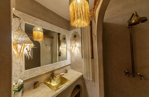Bab Taghzout House | Riad 7 Saints Marrakech
