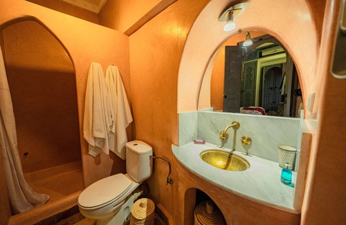Kasbah House | Riad Azawan