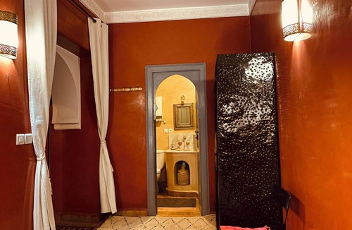 Kasbah House | Riad Azawan