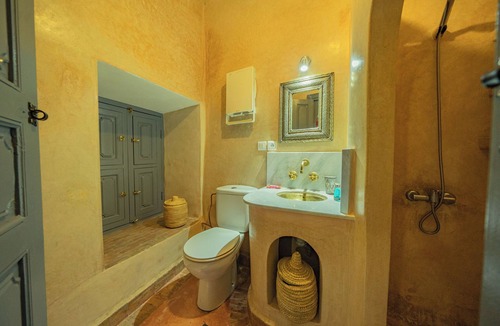 Kasbah House | Riad Azawan