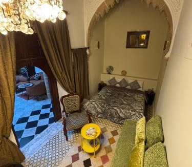 Sale Medina Bed & Breakfast | Riad Dar Chaafa