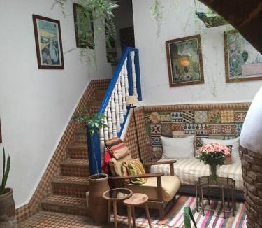 Bani Antar Bed & Breakfast | Riad Dar Latifa