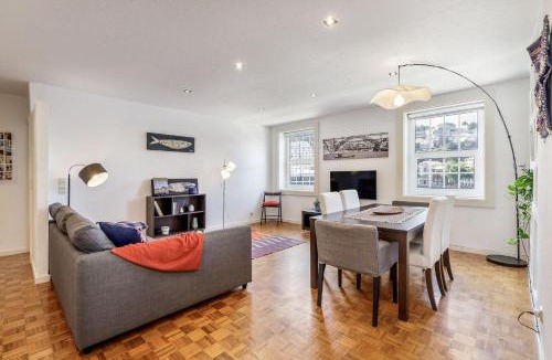 Sao Nicolau Apartment | Ribeira Feeling - Riverfront Apartment
