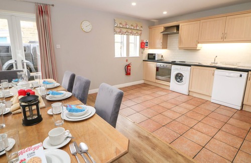 Holestone Moor Cottage | RIBER, family friendly, character holiday cottage in Two Dales