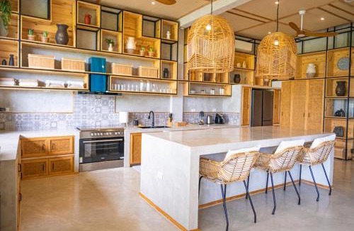 Catangnan Villa | Ricehaven Luxury Villa with Starlink WIFI Villa2