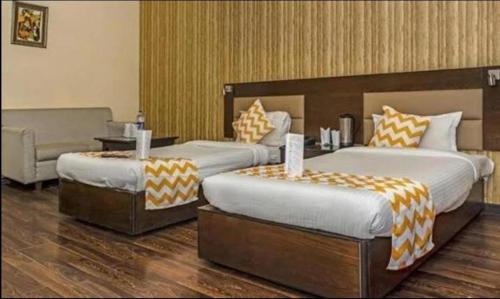 Mahanagar Hotel | Riddhi Inn