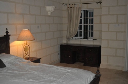 West Coast House | Ridge View Estate Home - 2 bedroom - Car optional