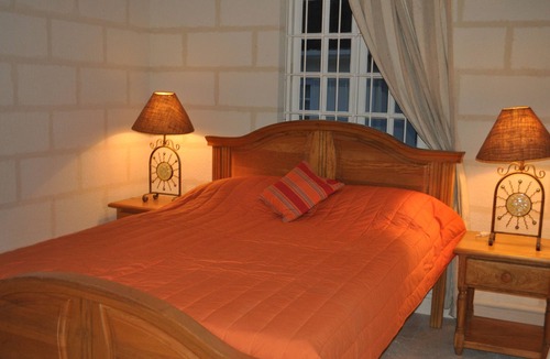 West Coast House | Ridge View Estate Home - 2 bedroom - Car optional