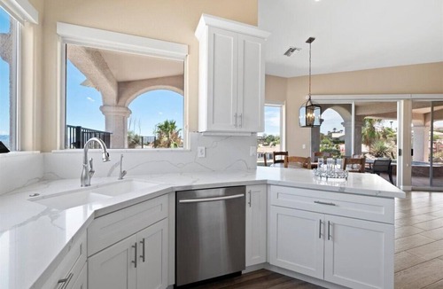 Fountain Hills House | Ridgeline Soaring Views!