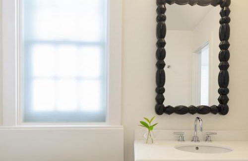 Historic Seaport Hotel | Ridley House - Key West Historic Inns