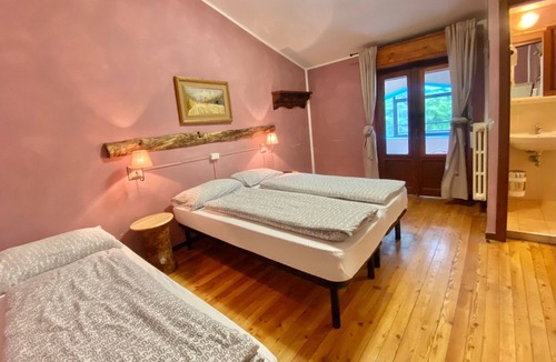 Roncoscaglia Hotel | Rifugio Calvanella