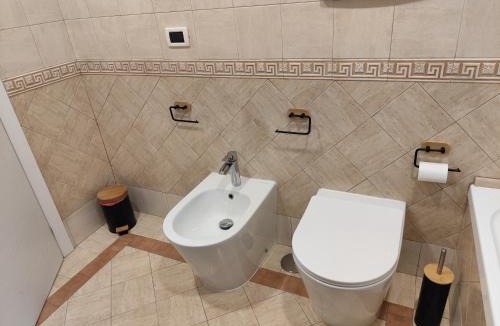 Quartiere XXVIII Monte Sacro Alto Apartment | Rifugio Roma