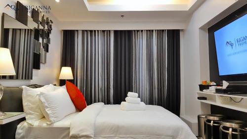 Barangay 76 Apartment | Riganna Two @ Shell Residences - near Airport, MOA