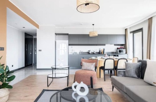 Kagithane Apartment | Rigel - 3BD Fantastic Central Flat in a Residence