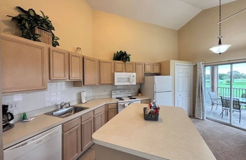 Port Saint Lucie Condo | Right Direction Rentals 1 Bedroom Villa 9906