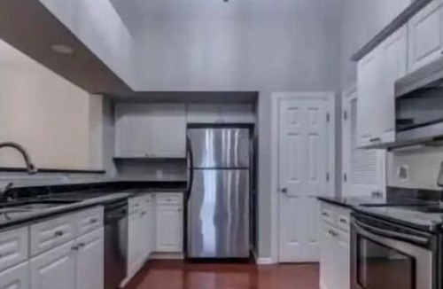 Bellevue Condo | RIGHT NEXT TO INTERSTATES 2 BED/2 BATH PEACEFUL/SAFE NEIGHBORHOOD