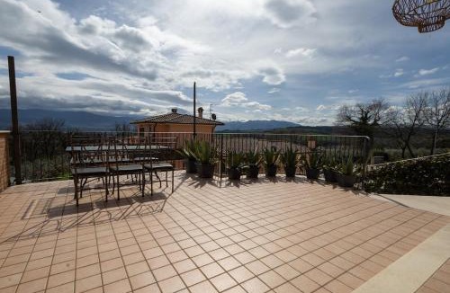 Castel Ritaldi Villa | Rilassante Dimora Nel Verde - vicino a Spoleto