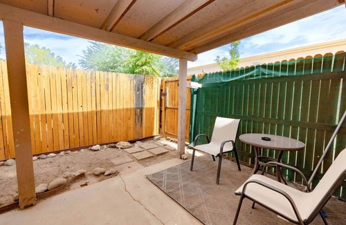 Tucson House | Rillito Path 1: Cozy, Pet-Friendly pad with W/D
