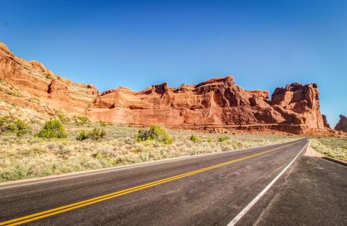 Moab South Valley House | Rim Village N1