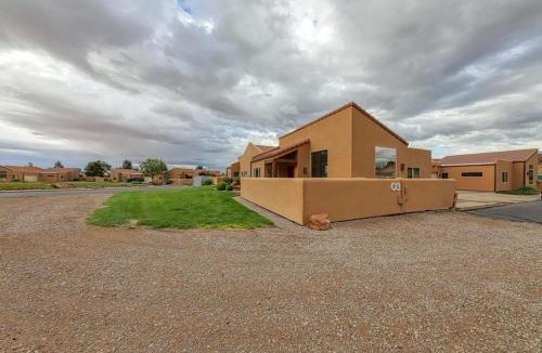 Moab South Valley House | Rim Village O3