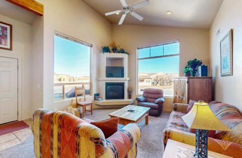 Moab South Valley House | Rim Village O4