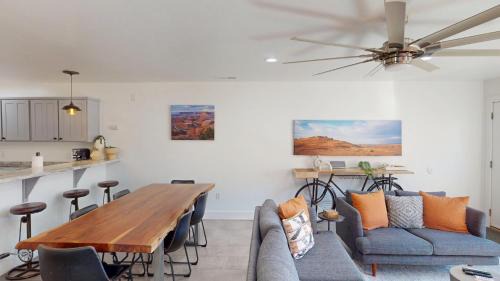 Moab South Valley House | Rim Vista 2A4