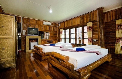 Mueang Ngai Hotel | Rimdoi Resort