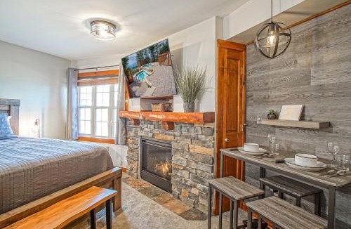 Edray House | Rimfire 421 Cozy Studio just steps from the village Slope Side