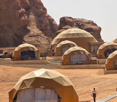 Wadi Rum Hotel | Rina Luxury Camp