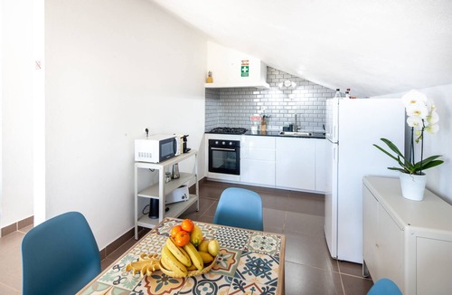 Sao Bernardino Apartment | Rincon - SilverCoast Apartments