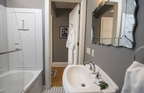 Baraboo Bed & Breakfast | Ringling House Bed & Breakfast